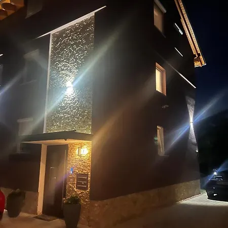 Falke * Меккенбойрен